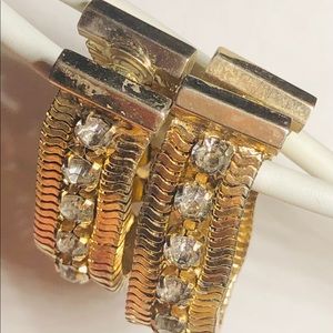 Vintage clip gold tone earrings w/clear crystals